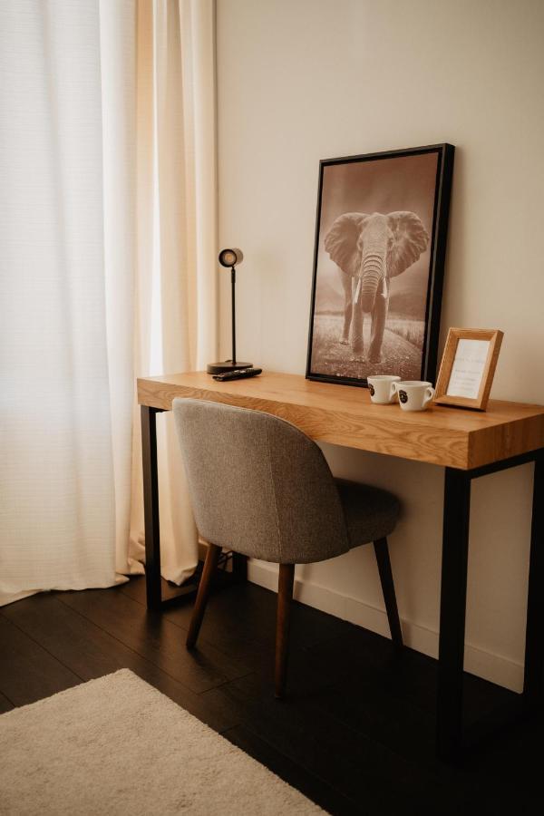 Huize Schaberg Bed and Breakfast Borgloon Buitenkant foto