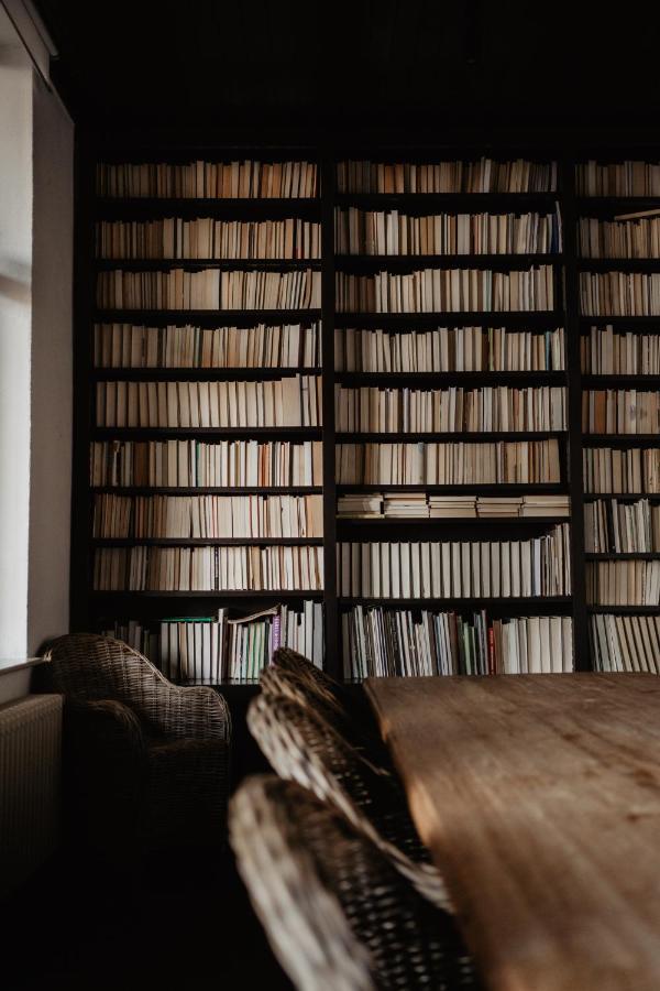 Huize Schaberg Bed and Breakfast Borgloon Buitenkant foto